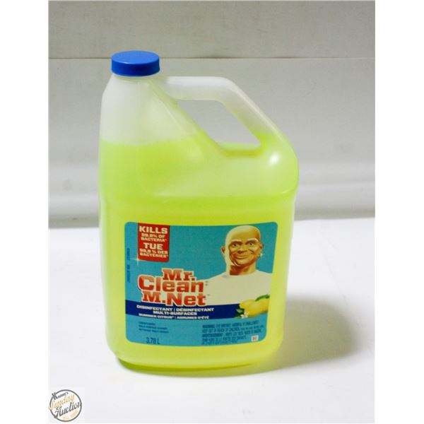 JUG OF MR.CLEAN CLEANING FLUID