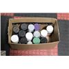 Image 1 : LOT OF SPRAY PAINT