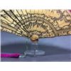 Image 5 : Qing Dynasty Lacquered Export Fan with Canton Thirteen Factories Scene