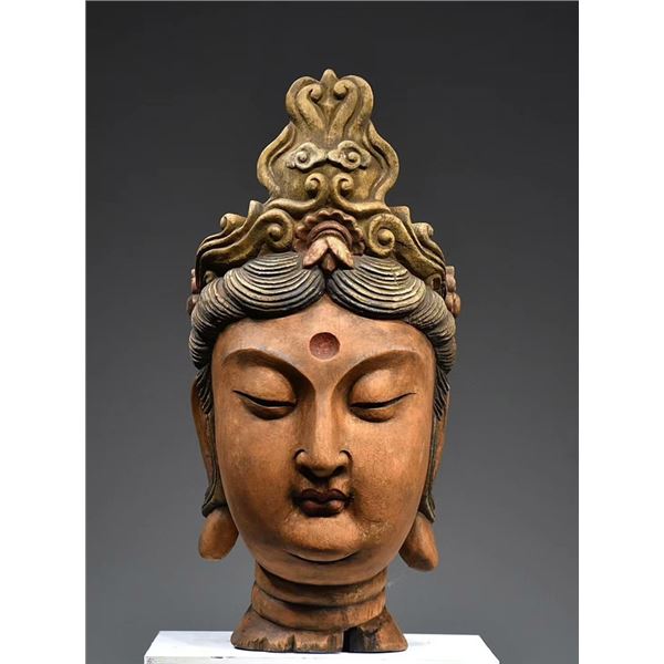 Exquisite Buddha Sculpture