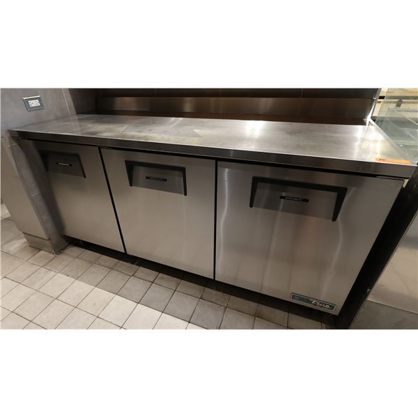 True TWT-72-HC Worktop 3-Section Refrigerator
