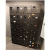 Image 1 : Locker Unit 24 Locking Cubicles 48" x 18" x 76"H