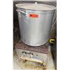 Image 1 : Radiance Single Burner Gas Range w/ Stock Pot