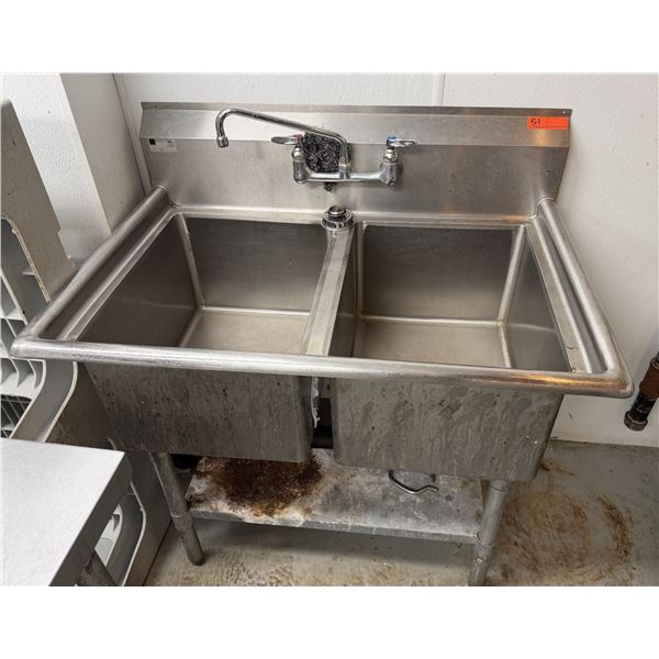 Elkay Foodservice 12232 Stainless Steel 2-Basin Sink w/ Undershelf