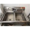 Image 2 : Elkay Foodservice 12232 Stainless Steel 2-Basin Sink w/ Undershelf