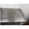 Image 2 : Metal Kitchen Work Table w/ Undershelf