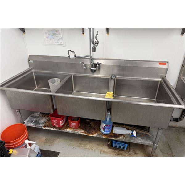 Elkay Foodservice Stainless Steel 3-Basin Sink w/ Undershelf
