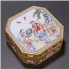 Image 5 : Painted Enamel Box with Figural Scene on Copper Body