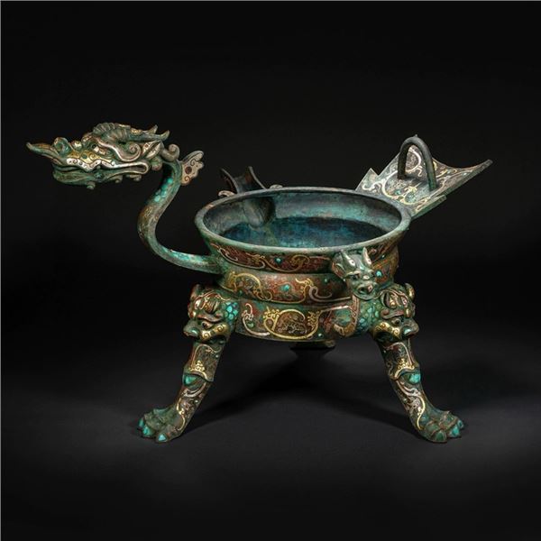 Gold and Silver Inlaid Dragon-Head Tripod Cauldron