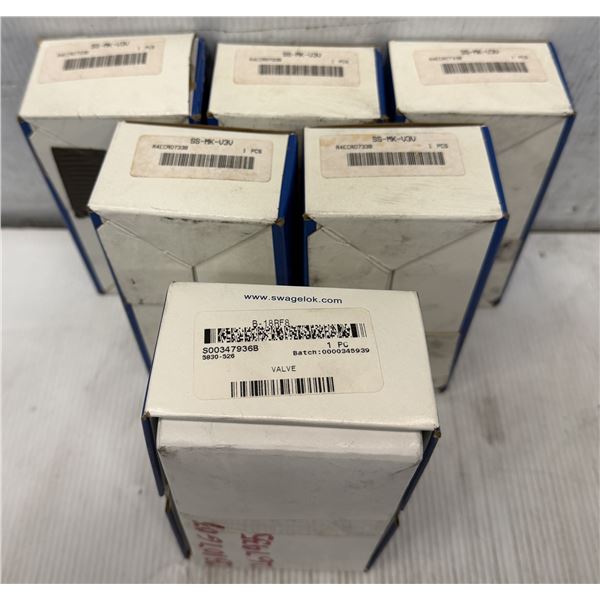 Lot of Swagelok Items