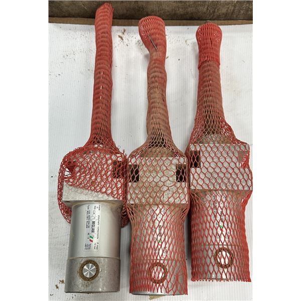 (3) Magliani #COD.S033/004/00 Pneumatic Cylinders