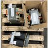 Image 1 : Lot of (3) Transformers 1-#B 1210068 & 2-#USTE 3200/2x115