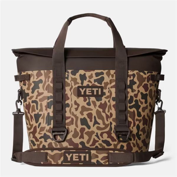 YETI Hopper M30 Tote Soft Cooler Wetlands Camo Sku 70000004784