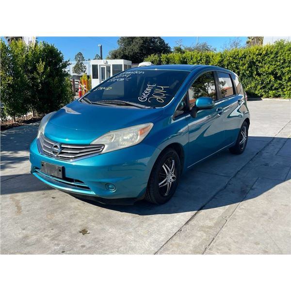 NISS VERSA 2014 T-DONATION