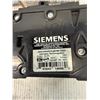 Image 6 : Lot of Siemens Circuit Breakers