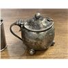 Image 7 : 2 Antique British Sterling Silver Mustard Pots - Total weight 67.9 grams (weighed without the glass 