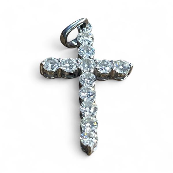 White Gold and White Topaz Cross Stamped 18 KT - 1/2 x 3/4"  - Total weight including gemstones:  2.