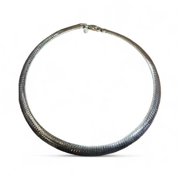 Vintage Italian Sterling Silver 17" Necklace with Lobster Clasp -1/2" wide. Weight: 30 grams