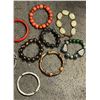 Image 3 : 12 Bracelets Made from a Variety of Materials.