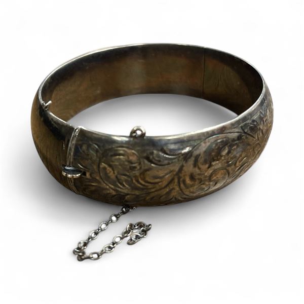 1950s Sterling Silver Hinged Bangle Bracelet - 3/4" Wide - Weight: 31 grams