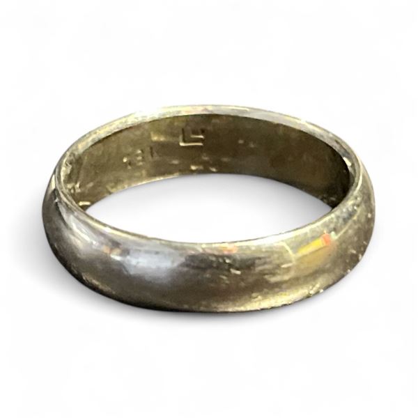 18KT White Gold Wedding Band - Size 7 -4.9mm wide. Weight: 6 grams