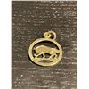 Image 3 : 10KT Yellow Gold "Taurus" Astrological Pendant - 17mm diameter - Weight: 3 grams