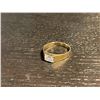 Image 2 : 9KT Gold and Crystal Ring - Size 8 - Band is 4.8mm wide - Total weight including stone: 2 grams