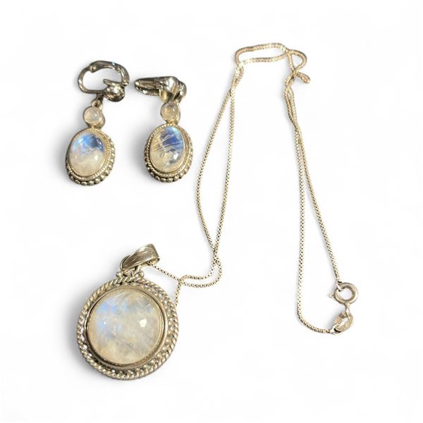 Vintage Sterling Silver & Moonstone Necklace & Clip-On Earrings Set - Total weight including gemston