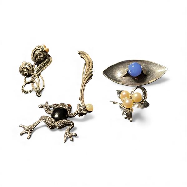 5 Vintage Sterling Silver Brooches  - Total weight including gems: 37 grams