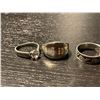 Image 2 : 6 Sterling Silver Rings - Variety of sizes and styles - Total weight including gems: 26 grams