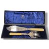 Image 1 : Antique Elkington Bone Handled Fish Serving Set  in Fitted Case