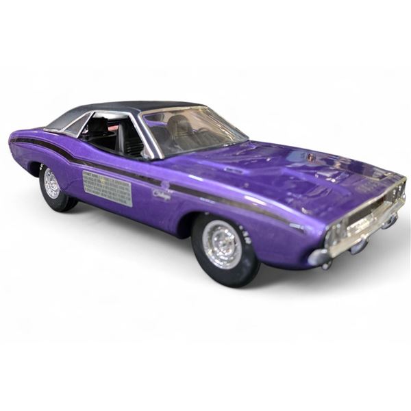 James Beam "1970 Plum Crazy Dodge Challenger" Liquor Decanter