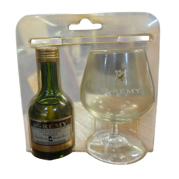 St. Remy Napolean Sealed 50 ml Brandy and Brandy Glass Gift Set