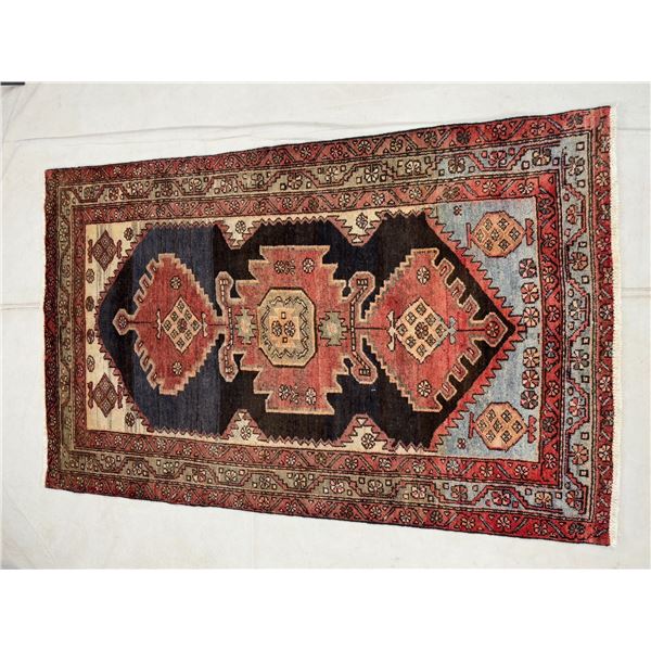 Authentic Hand-Knotted Wool Persian Rug - Origin: Zanjan(Tarom) - 6.1ft x 4.3 ft - Made in Iran - No