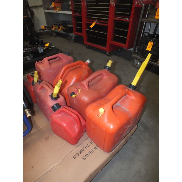 7 Assorted Jerry Can's