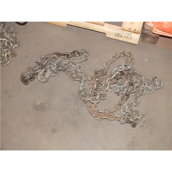 20ft Chain w/ 2 Hooks