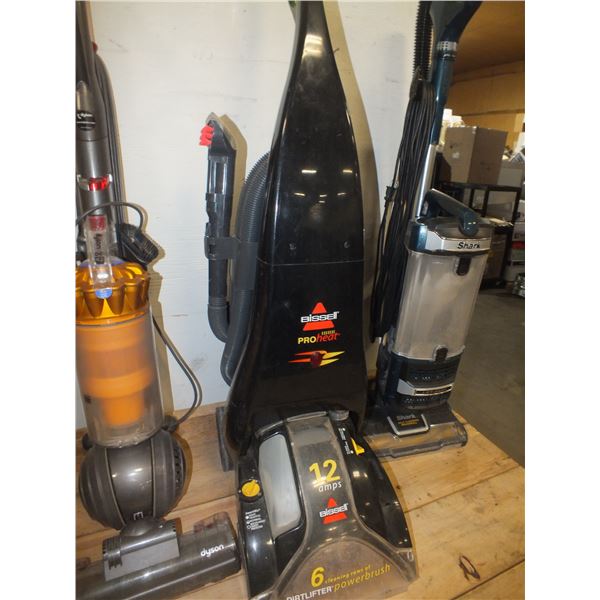 Bissel Pro Heat Carpet Cleaner