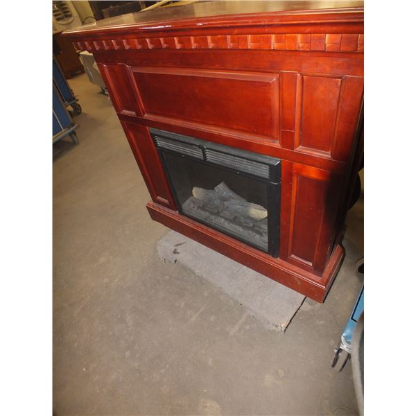 Electric Fire Place w/ Remote