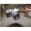 Image 2 : 3 Vintage Cameras