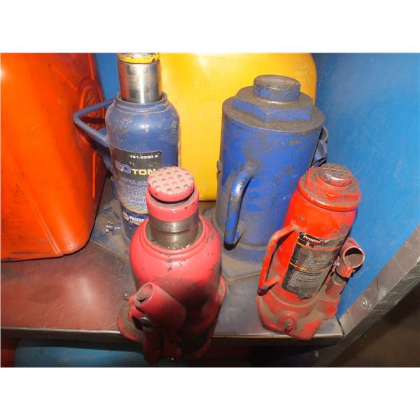 4 Assorted Bottle Jacks