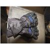 Image 1 : Med Winter Gloves