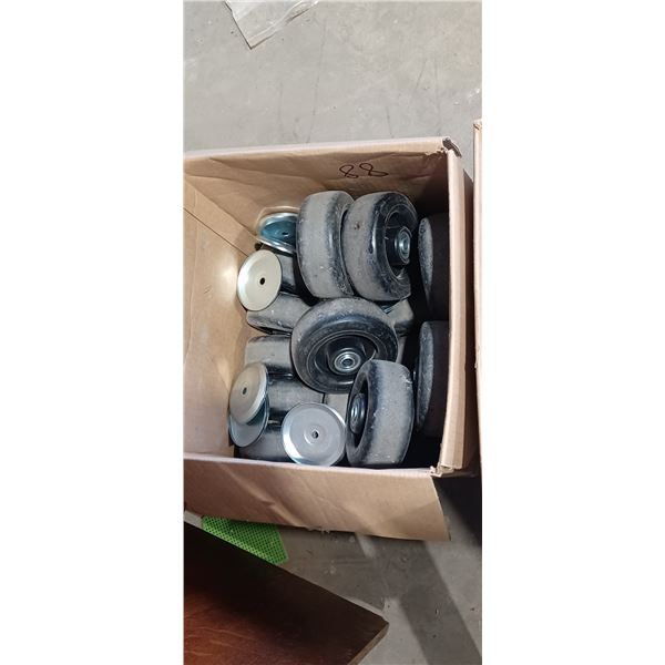 BOX WITH APPROX 18 5 INCH CART REPLACEMENT WHEELS