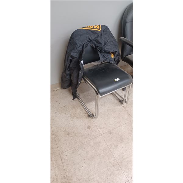 2 STACKING OFFICE CHAIRS