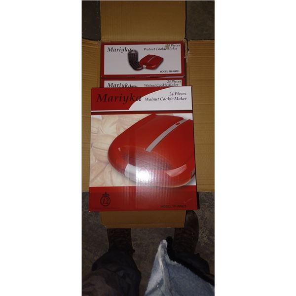 Walnut cookie makers