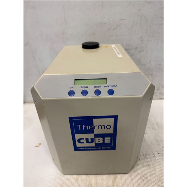 ThermoCube #10-400-3D-QF-1-ES-VD-55