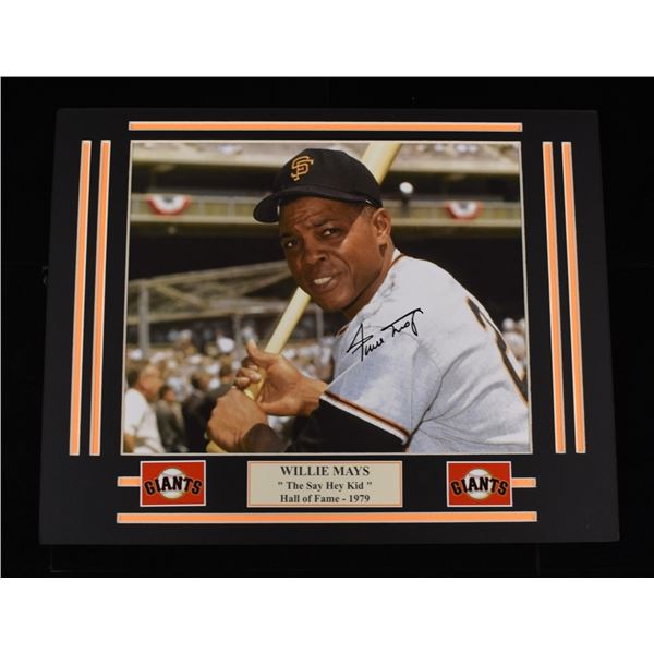 WILLIE MAYS SIGNED PHOTO 8X10 MATTED W/COA