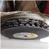 Image 4 : Container of assorted saw blades