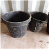 Image 2 : 3 rubber feed buckets