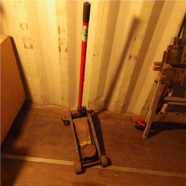 motomaster 3 ton Service Jack