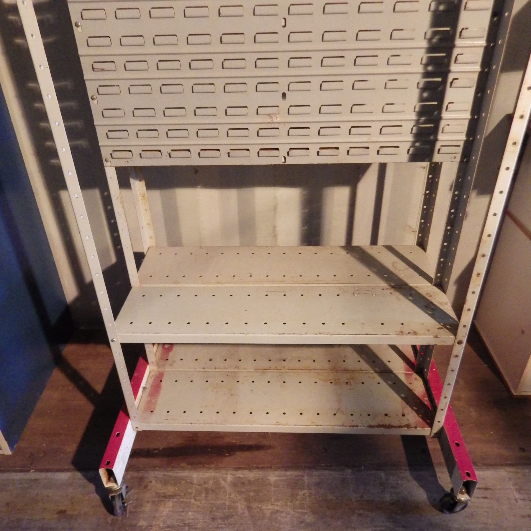 Rolling Parts Build Rack Rolling rack for parts bins and storage trays